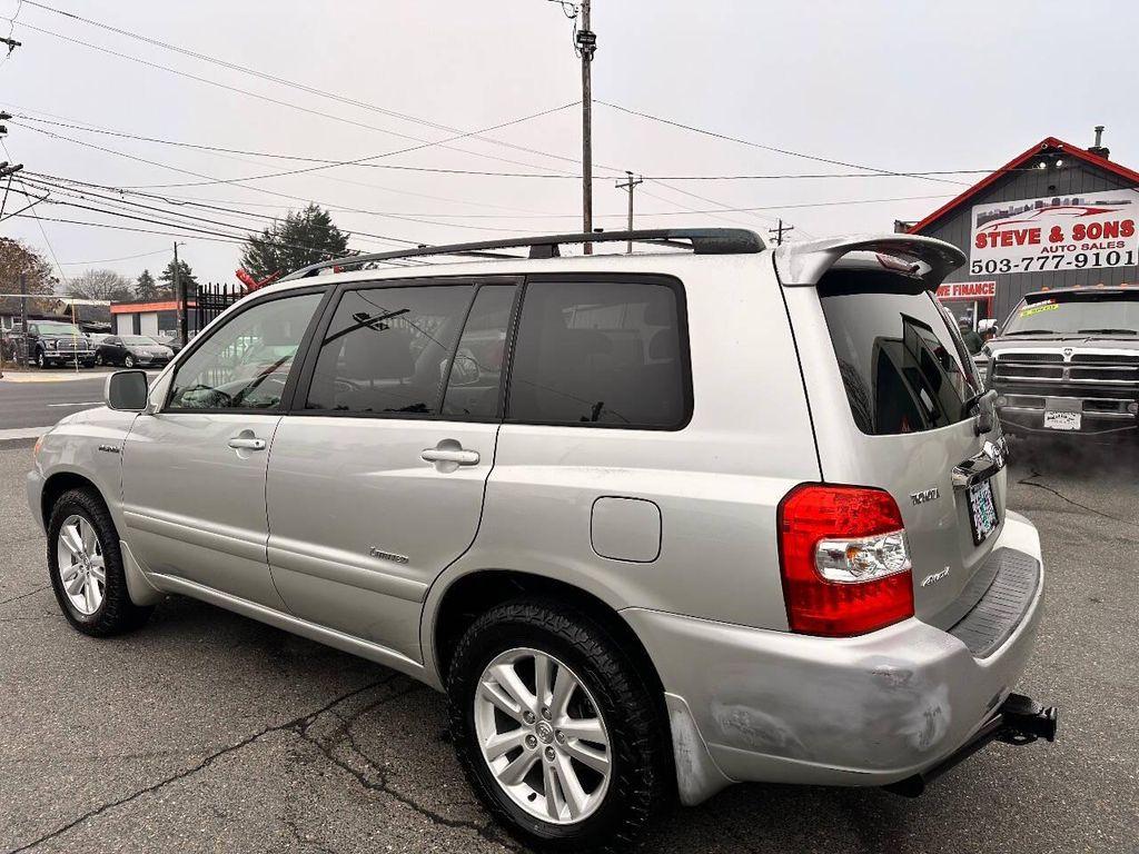 used 2006 Toyota Highlander Hybrid car, priced at $4,888