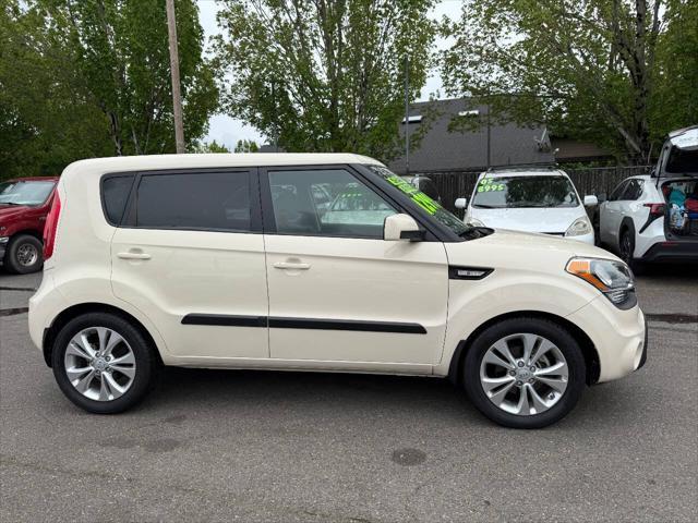 used 2013 Kia Soul car, priced at $10,900
