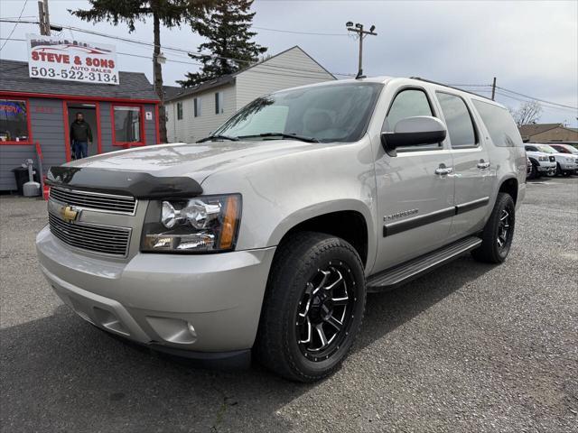 used 2007 Chevrolet Suburban car, priced at $9,995