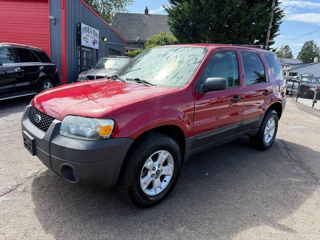 used 2006 Ford Escape car, priced at $7,995