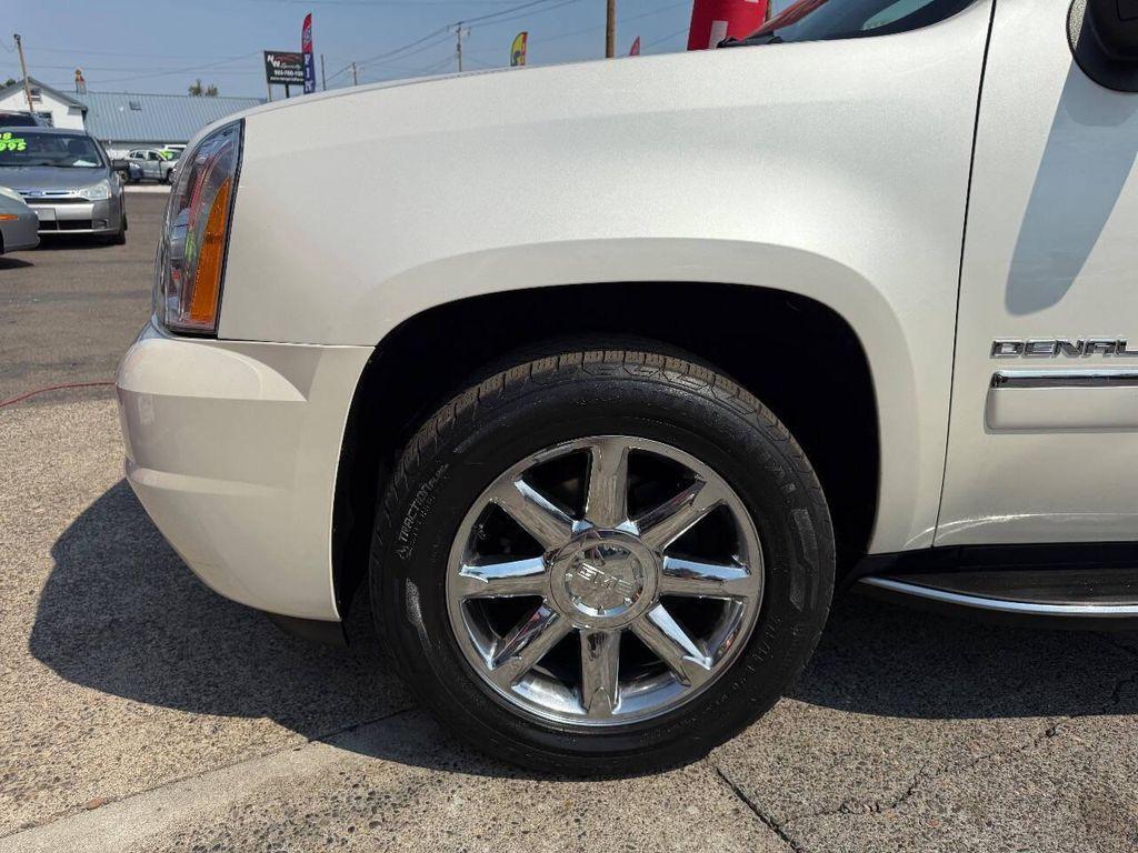 used 2010 GMC Yukon car, priced at $9,995