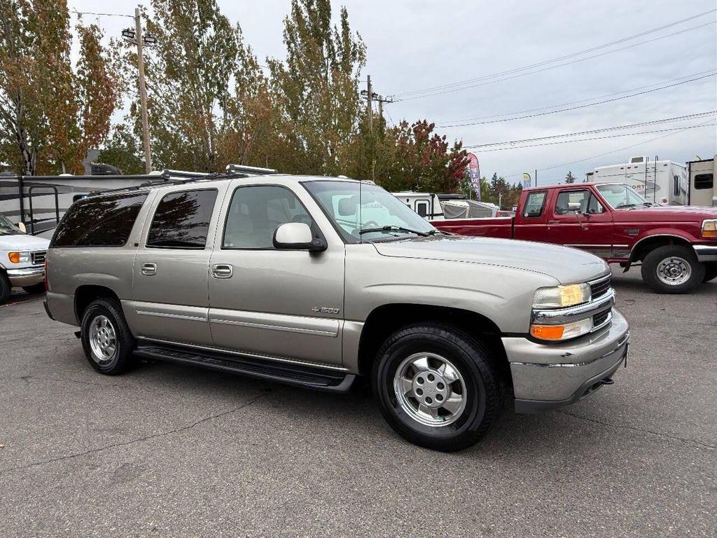used 2000 Chevrolet Suburban car, priced at $6,998