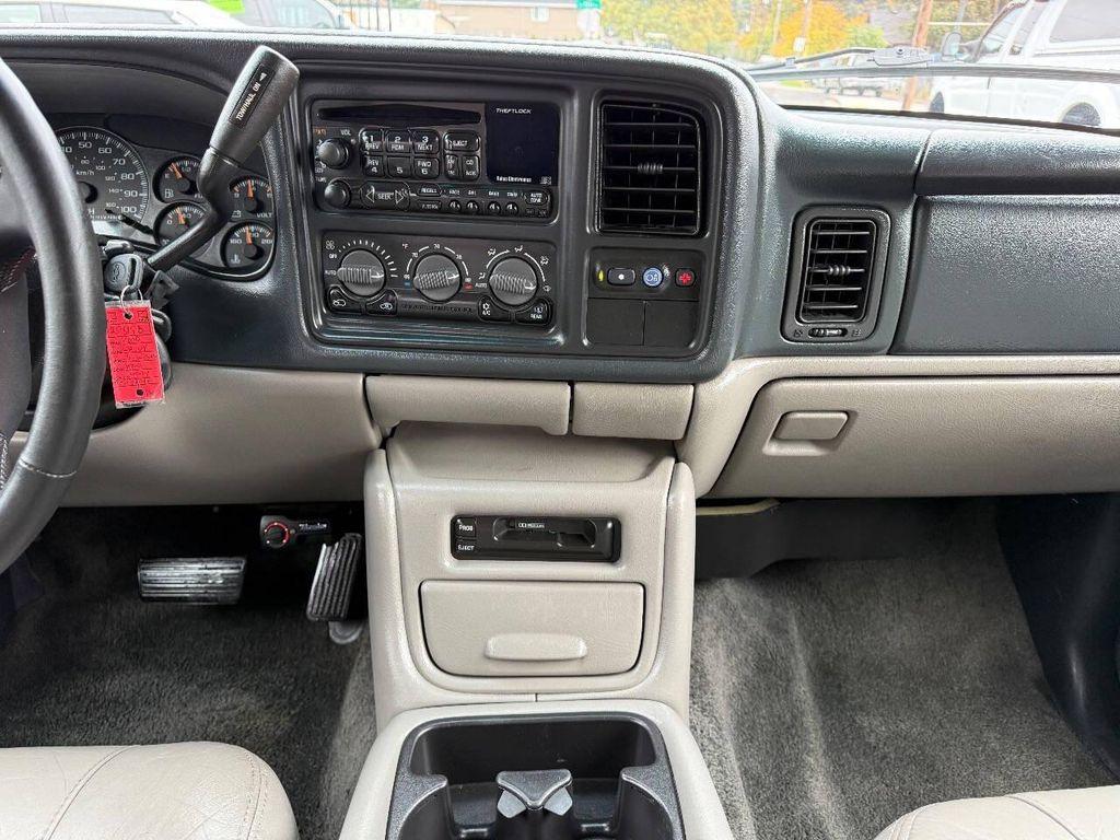 used 2000 Chevrolet Suburban car, priced at $6,998