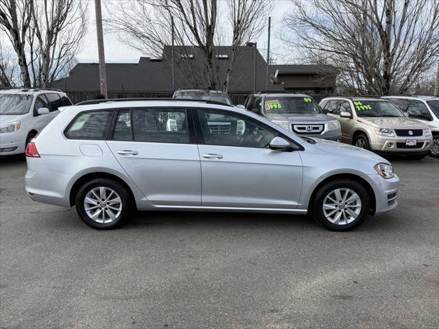 used 2016 Volkswagen Golf SportWagen car, priced at $9,998