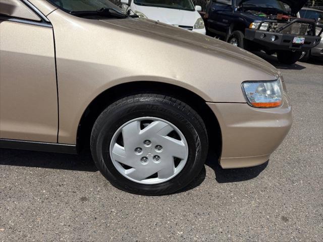 used 2001 Honda Accord car, priced at $8,995