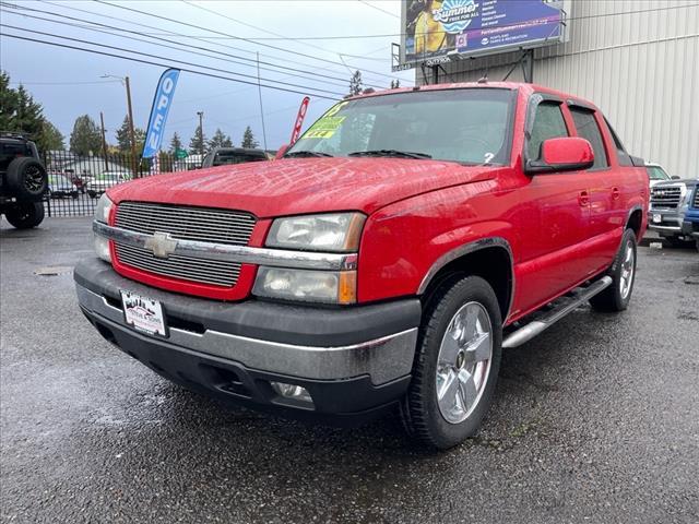 used 2005 Chevrolet Avalanche car, priced at $9,995