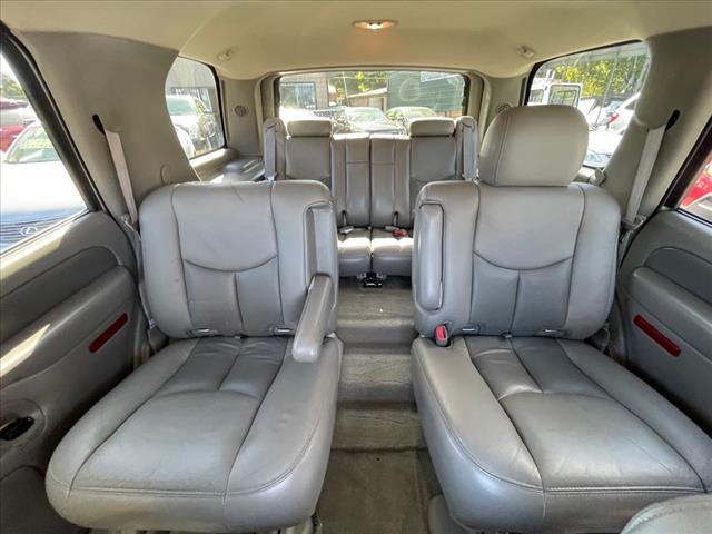 used 2004 GMC Yukon car, priced at $11,900