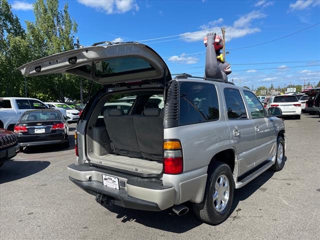 used 2004 GMC Yukon car, priced at $11,900