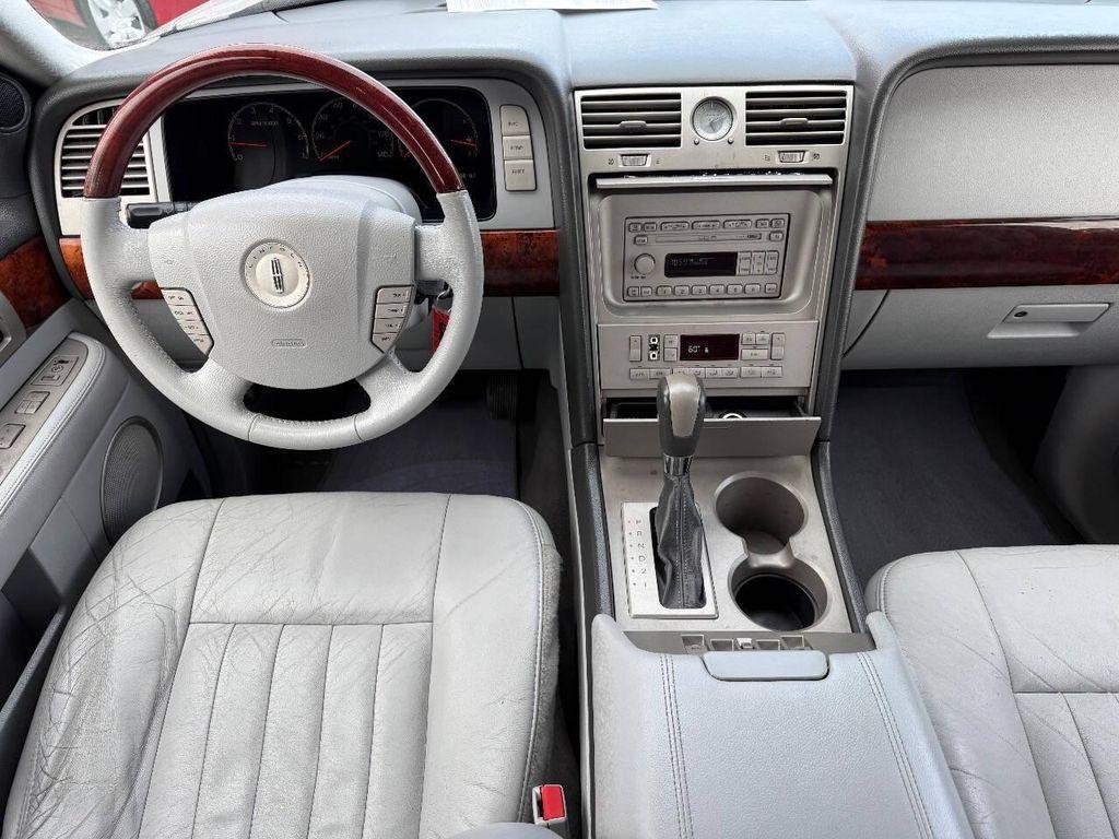 used 2004 Lincoln Navigator car, priced at $6,995