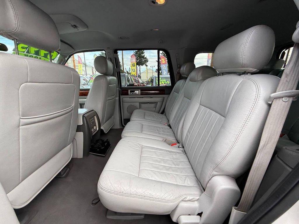 used 2004 Lincoln Navigator car, priced at $6,995