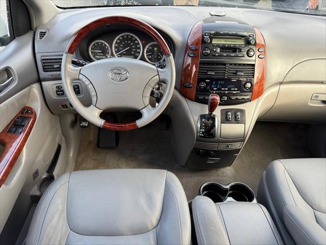 used 2005 Toyota Sienna car, priced at $9,998