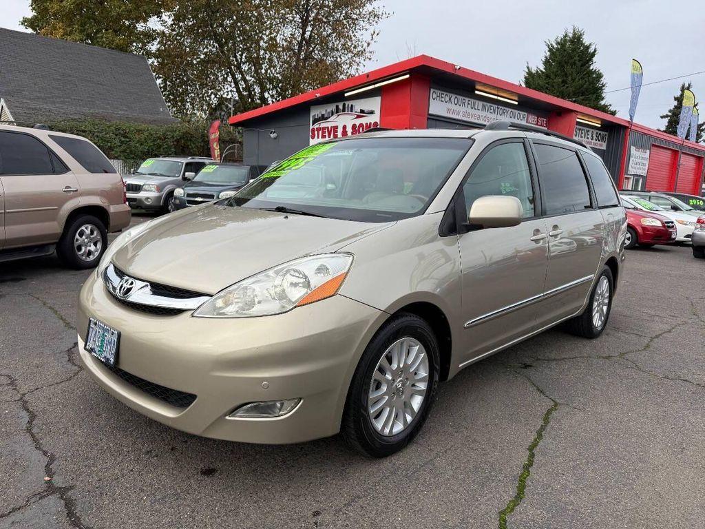 used 2007 Toyota Sienna car, priced at $7,995