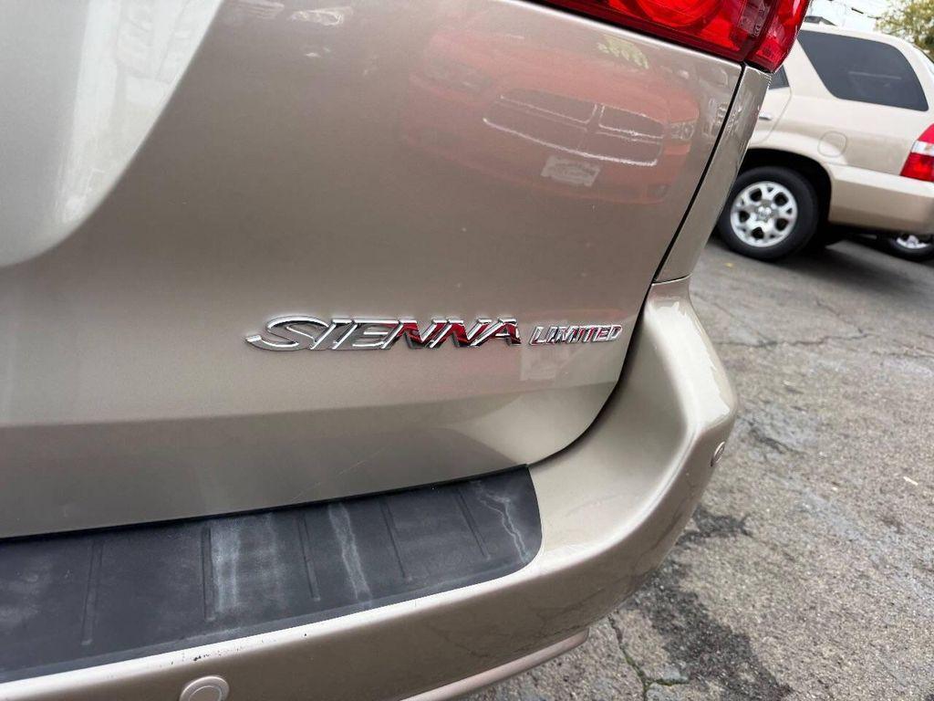 used 2007 Toyota Sienna car, priced at $7,995