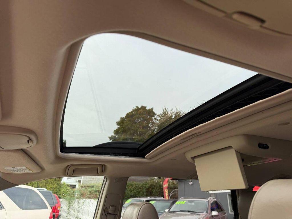 used 2007 Toyota Sienna car, priced at $7,995