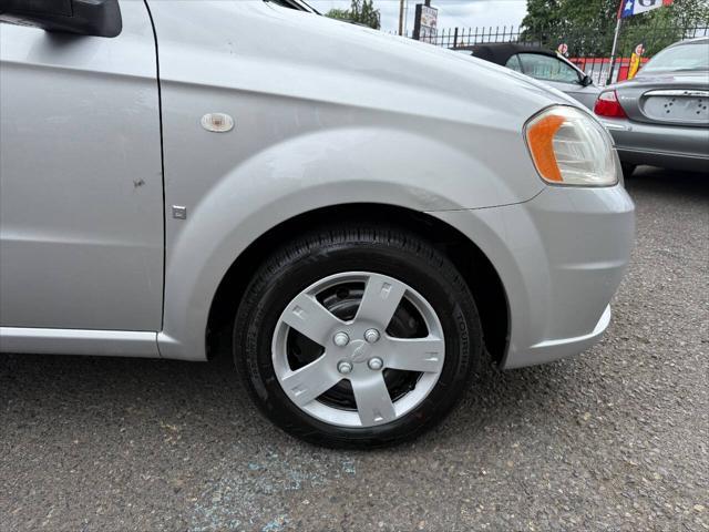 used 2007 Chevrolet Aveo car, priced at $3,450