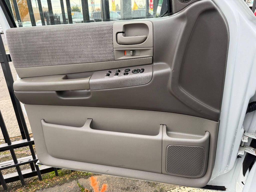 used 2001 Dodge Durango car, priced at $4,995