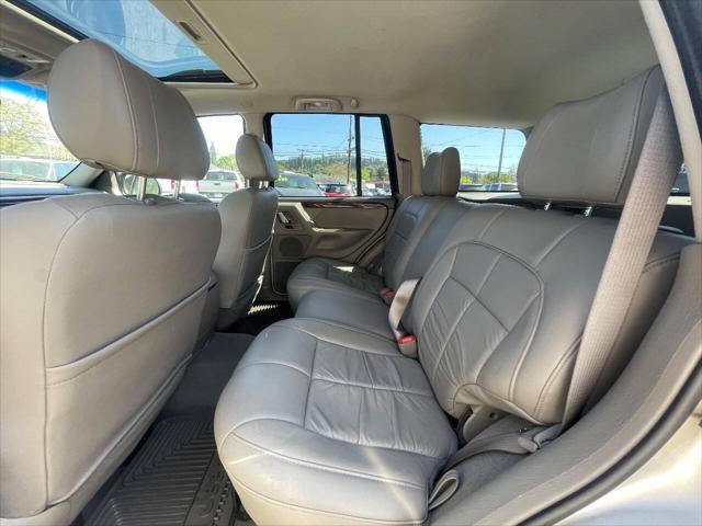 used 2004 Jeep Grand Cherokee car, priced at $7,995