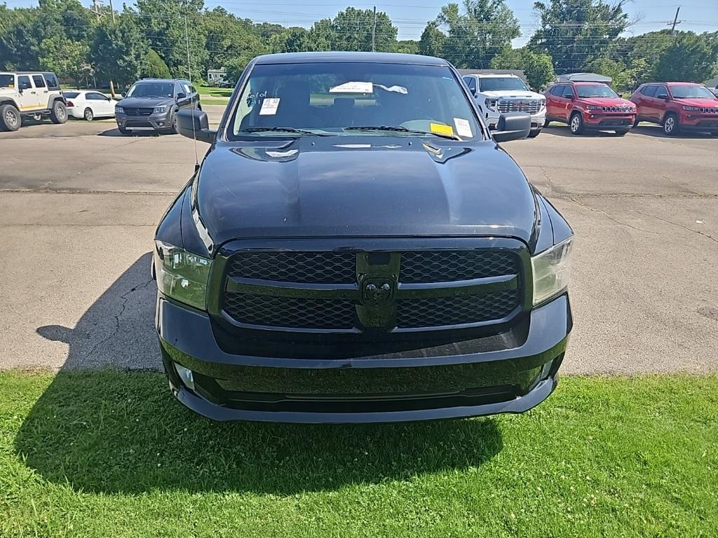 used 2019 Ram 1500 Classic car, priced at $25,511