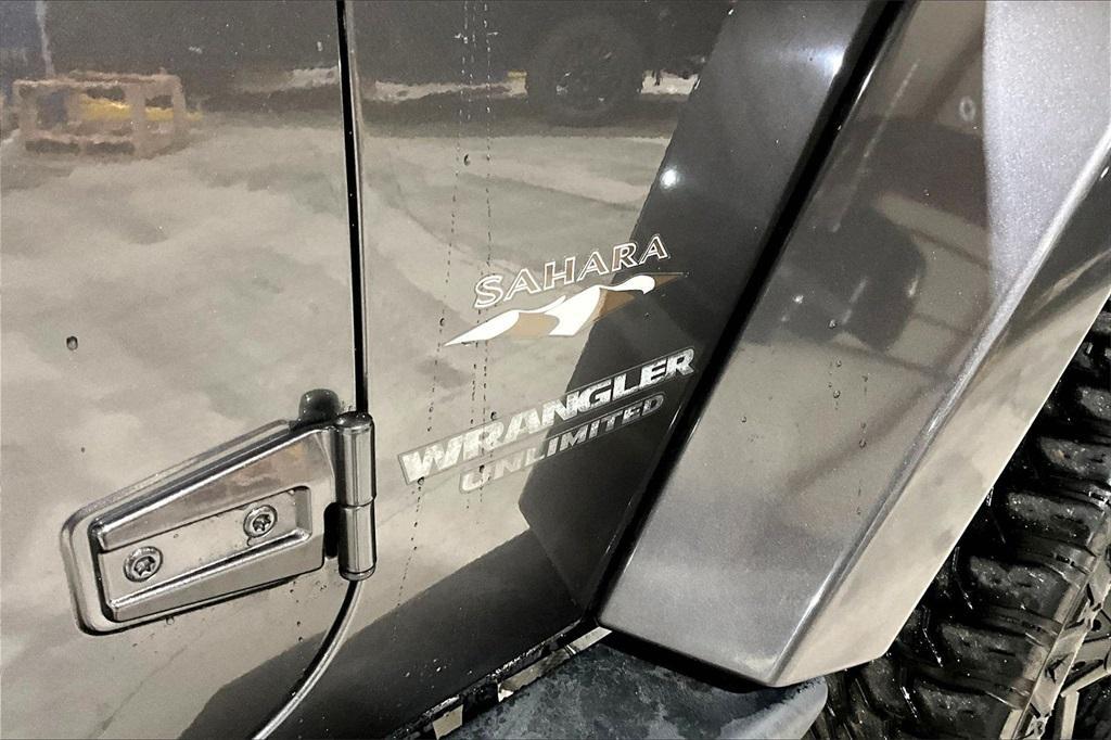 used 2016 Jeep Wrangler Unlimited car, priced at $21,211