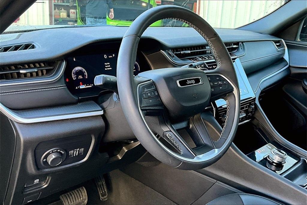 used 2024 Jeep Grand Cherokee L car, priced at $30,211