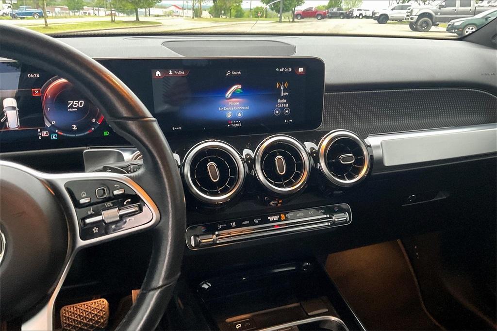 used 2021 Mercedes-Benz GLB 250 car, priced at $21,911
