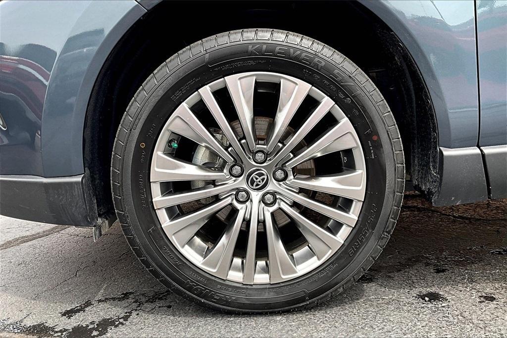 used 2024 Toyota Venza car, priced at $35,511
