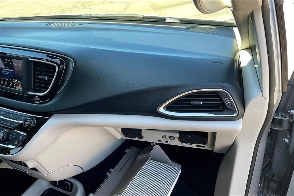 used 2020 Chrysler Pacifica car, priced at $18,211