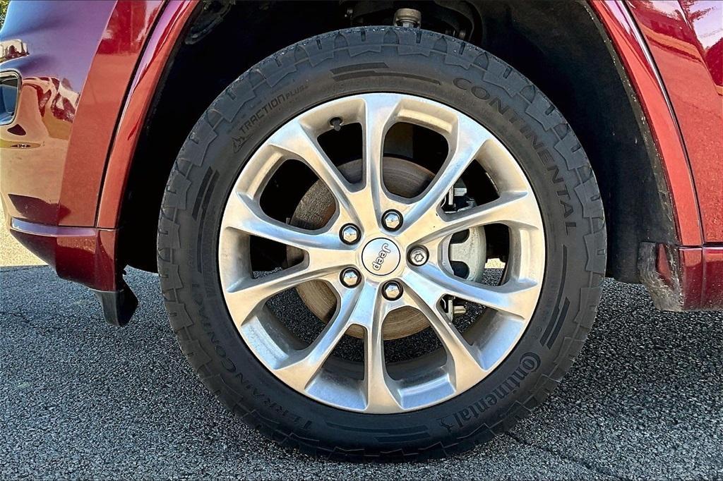 used 2019 Jeep Grand Cherokee car, priced at $19,811