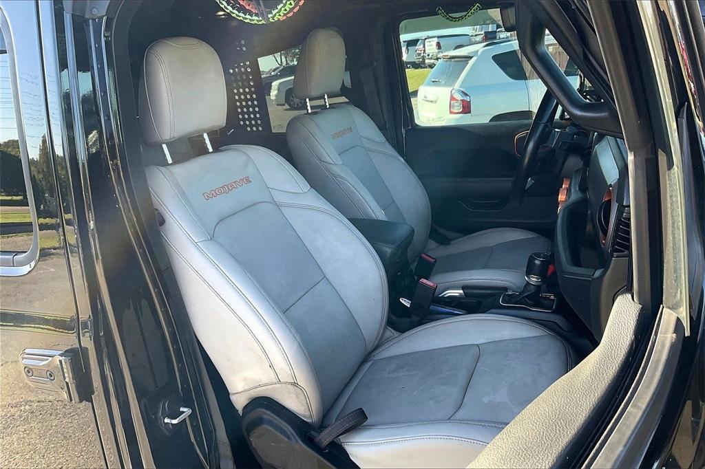 used 2022 Jeep Gladiator car, priced at $33,011