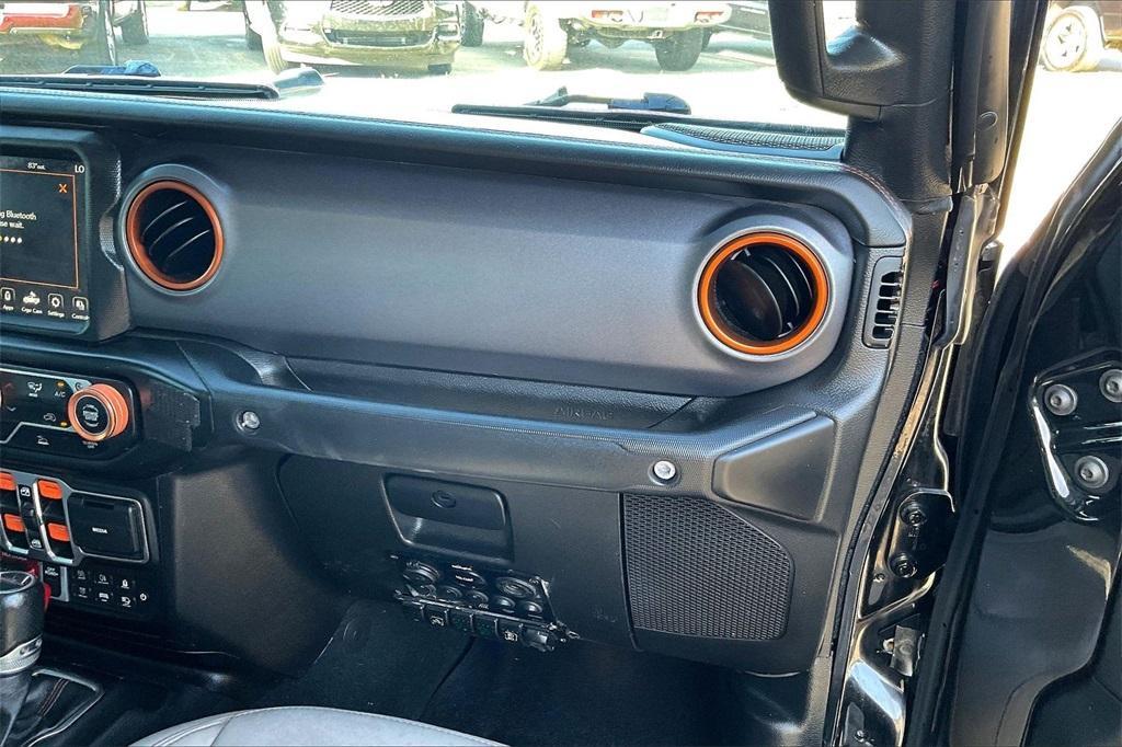 used 2022 Jeep Gladiator car, priced at $33,011