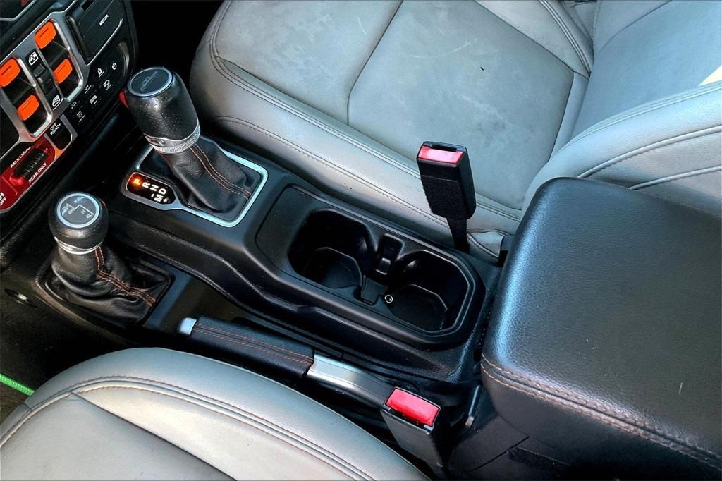 used 2022 Jeep Gladiator car, priced at $33,011