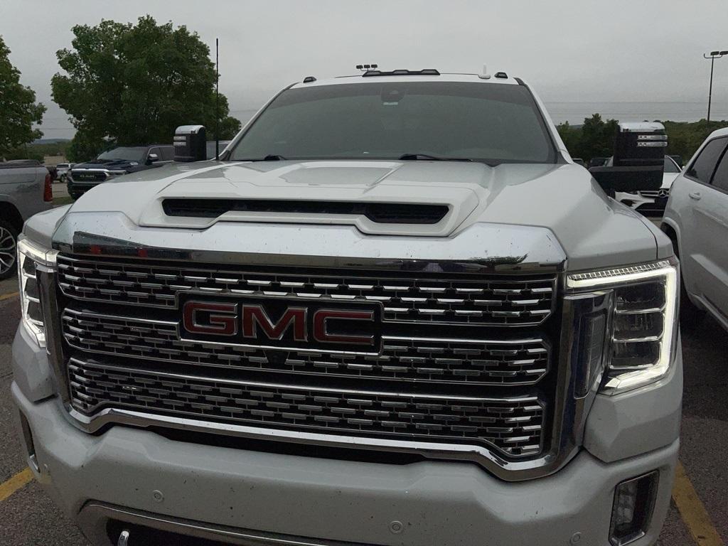 used 2022 GMC Sierra 2500 car, priced at $56,911