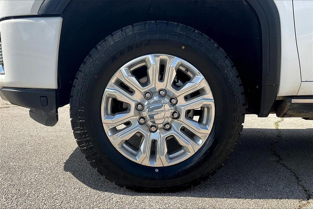 used 2022 GMC Sierra 2500 car, priced at $53,311