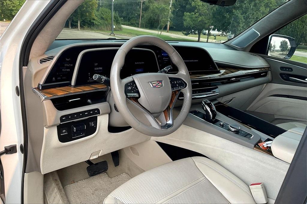 used 2022 Cadillac Escalade ESV car, priced at $63,211