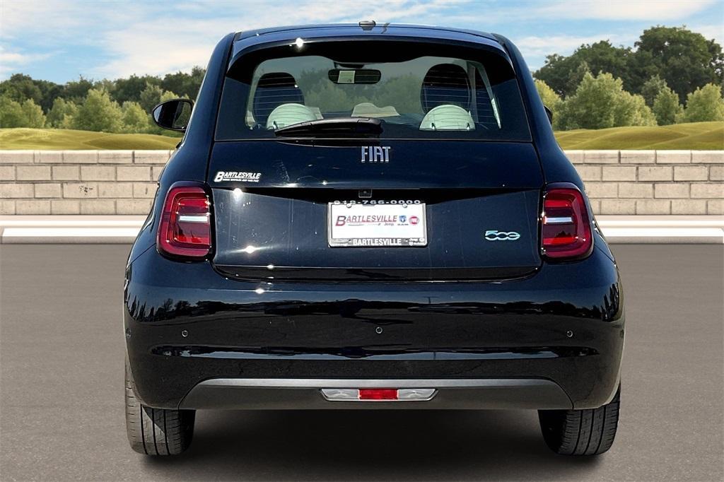 new 2024 FIAT 500e car, priced at $32,208