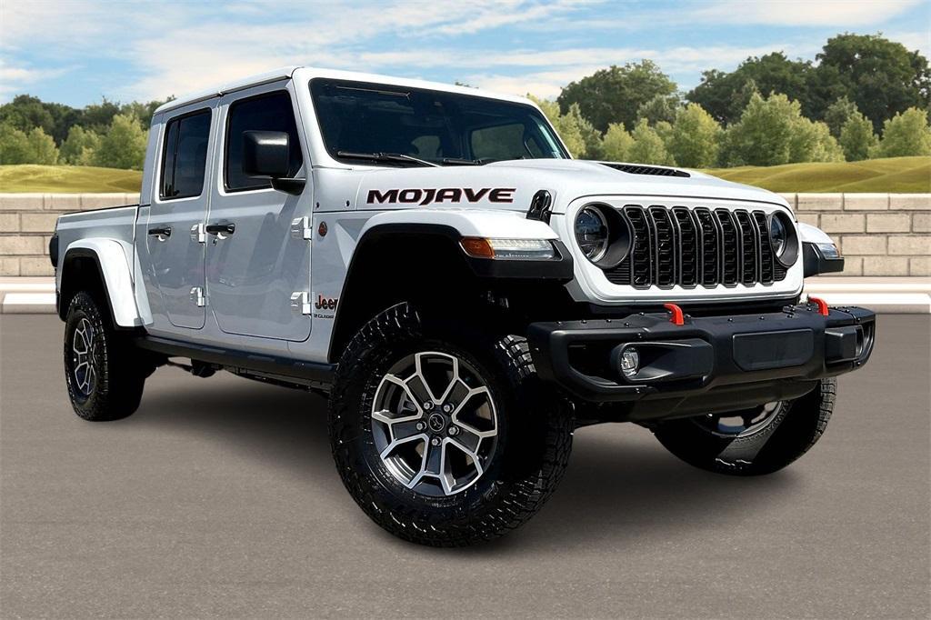 new 2024 Jeep Gladiator car, priced at $60,526