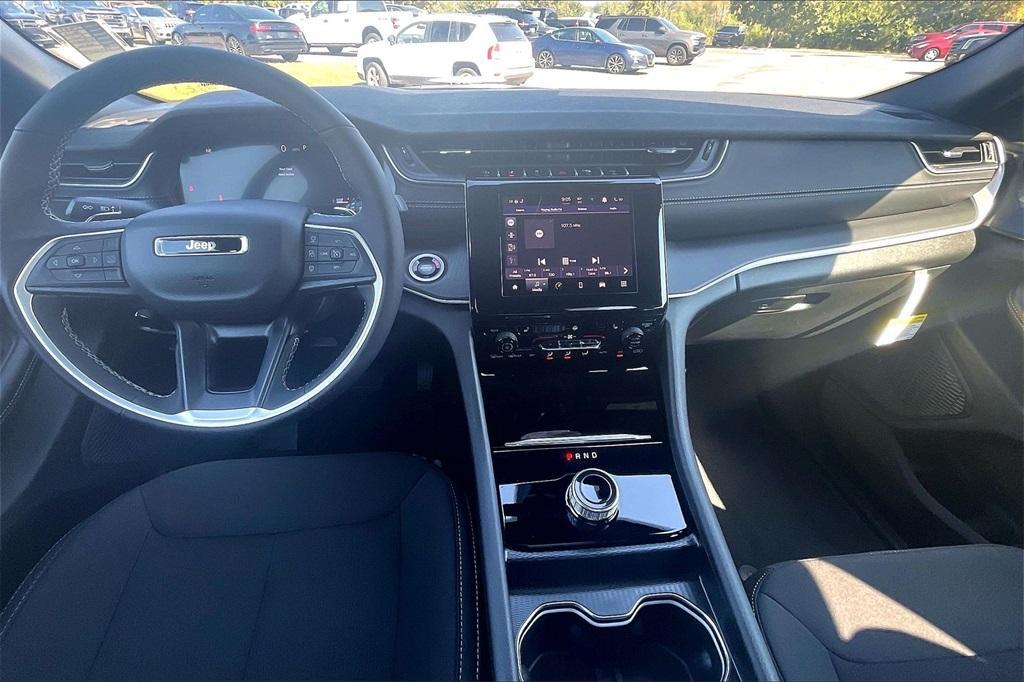 new 2025 Jeep Grand Cherokee L car, priced at $35,153