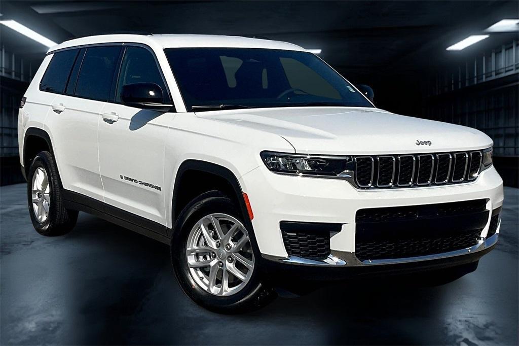 new 2025 Jeep Grand Cherokee L car, priced at $35,153
