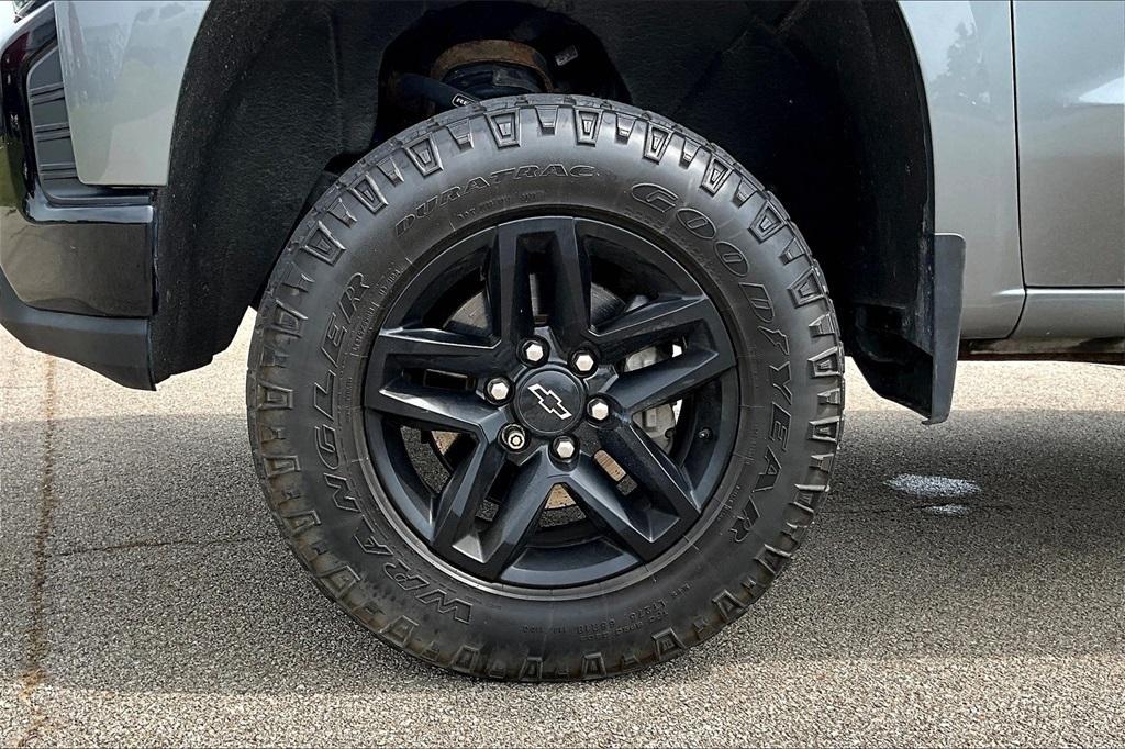 used 2021 Chevrolet Silverado 1500 car, priced at $40,611