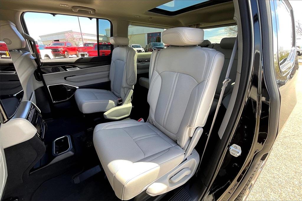 new 2024 Jeep Wagoneer car, priced at $83,998