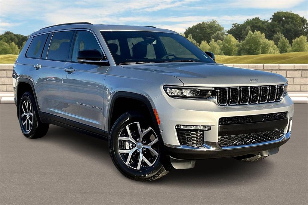 new 2025 Jeep Grand Cherokee L car, priced at $50,710