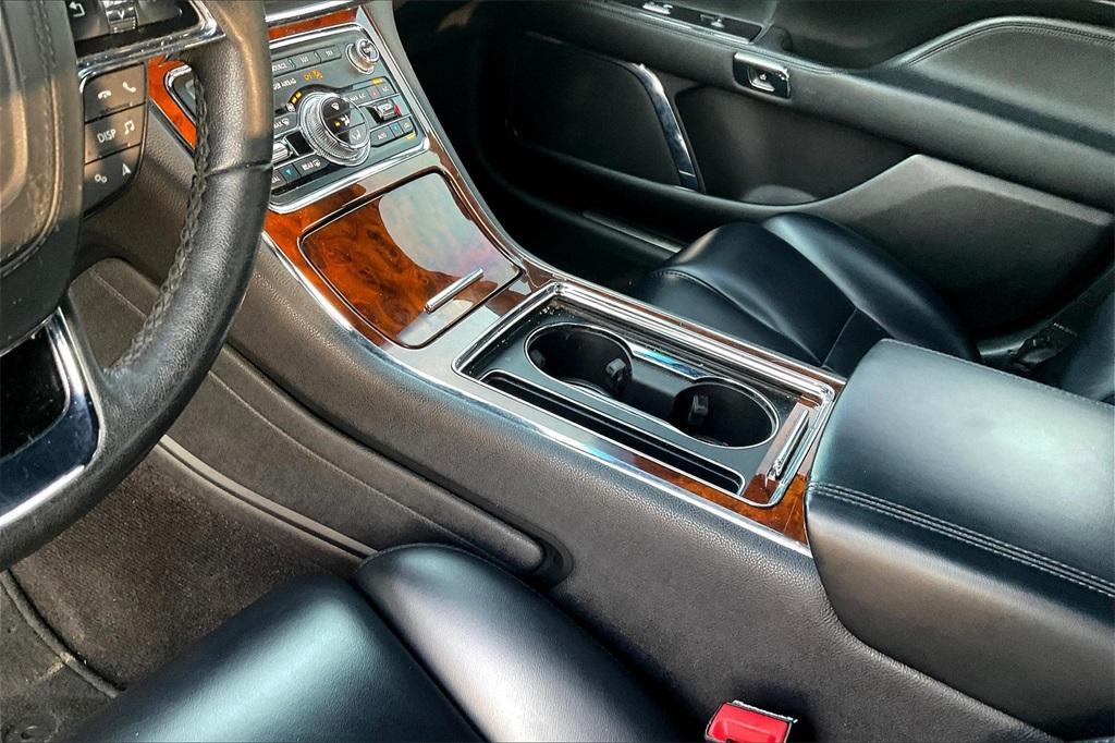 used 2019 Lincoln Continental car, priced at $13,711