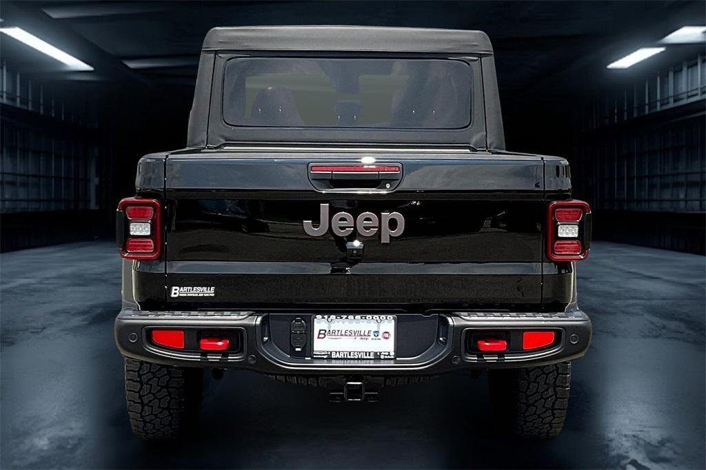 new 2025 Jeep Gladiator car, priced at $51,170