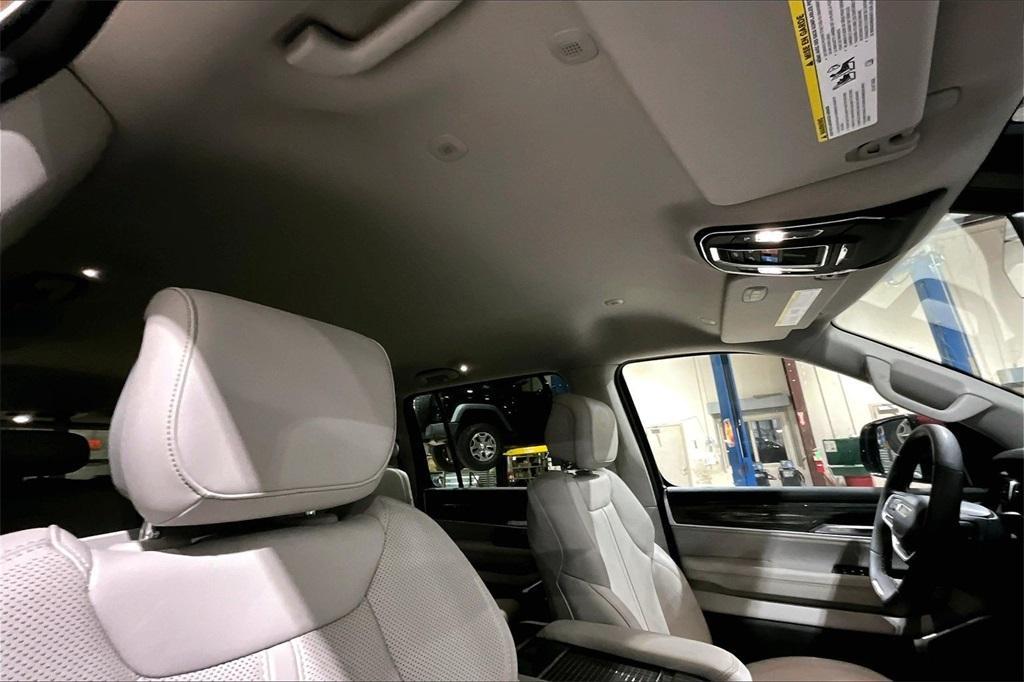 used 2022 Jeep Wagoneer car, priced at $48,711