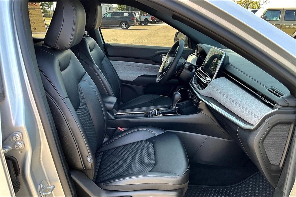 used 2025 Jeep Compass car, priced at $25,211