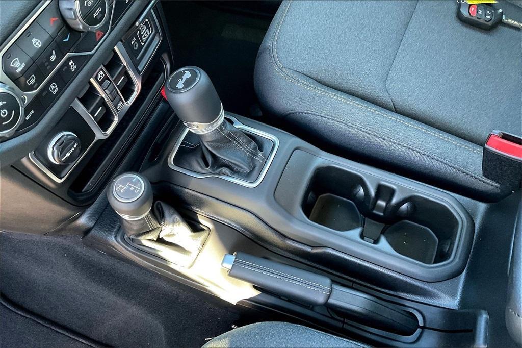 new 2025 Jeep Wrangler car, priced at $49,533