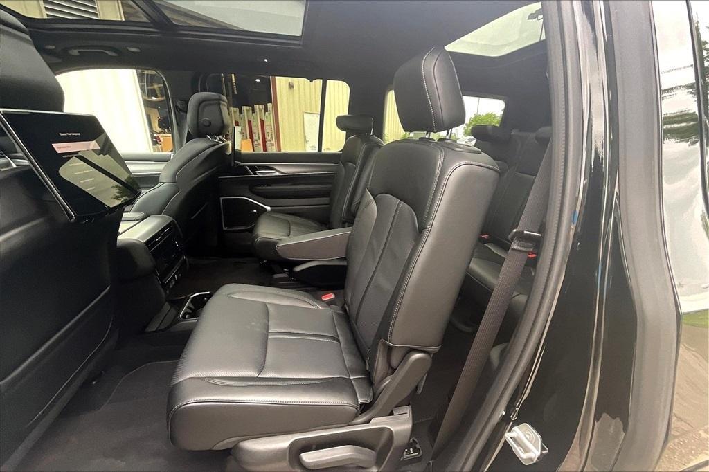 new 2025 Jeep Wagoneer car, priced at $81,605