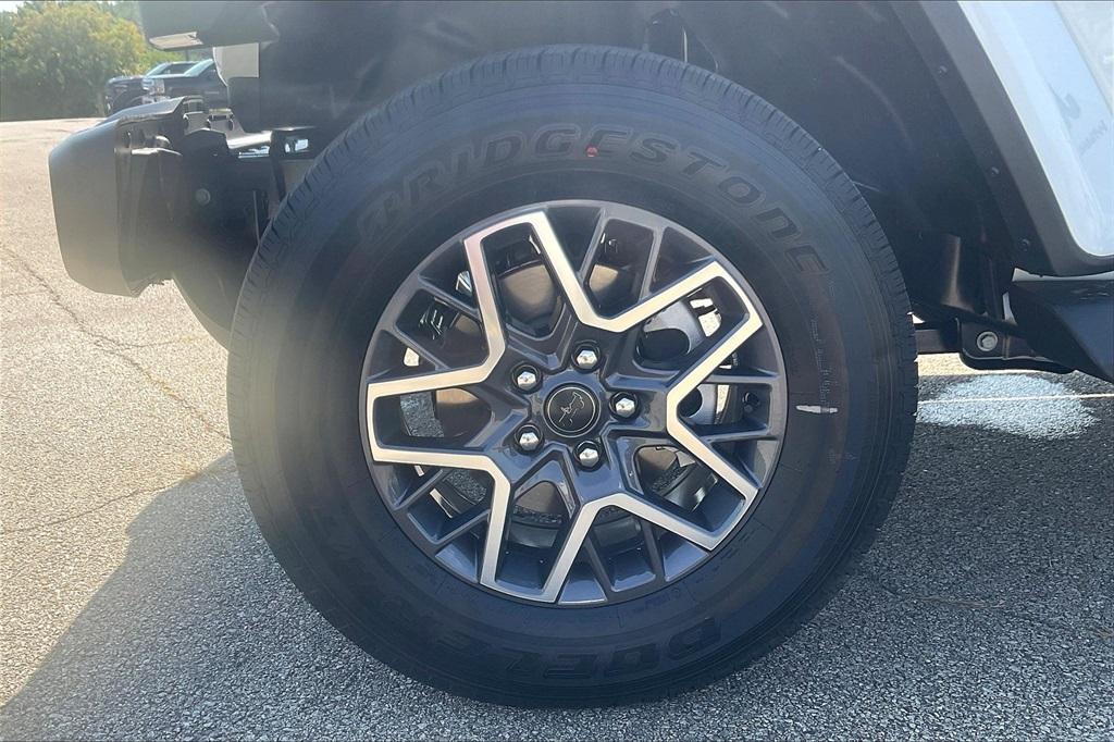 new 2025 Jeep Wrangler car, priced at $49,647