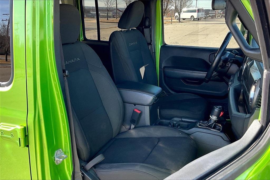 used 2019 Jeep Wrangler Unlimited car, priced at $25,911