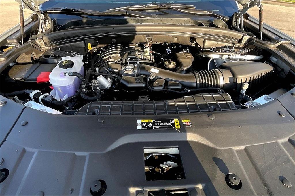 new 2025 Jeep Grand Cherokee car, priced at $41,775